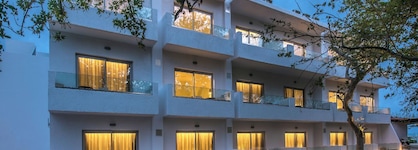 South Coast Hotel