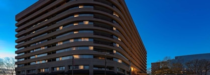 Embassy Suites By Hilton Bethesda Washington Dc