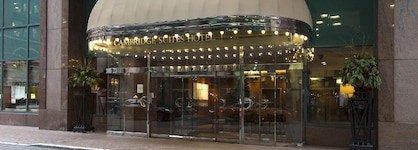 Cambridge Suites Hotel Toronto