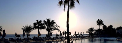 Sunrise Beach Hotel