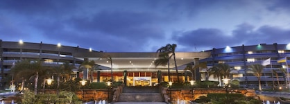 Radisson Blu Hotel & Convention Center, Alexandria