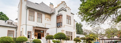 Courtyard Hotel Arcadia