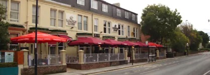 Whites Hotel