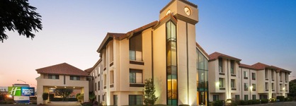 Holiday Inn Express & Suites Santa Clara-Silicon Valley By Ihg
