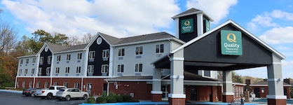 Quality Inn & Suites Huntsville Research Park Area