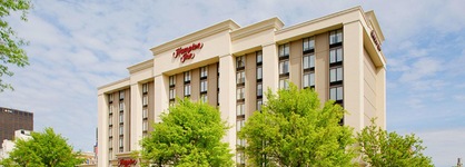 Hampton Inn Louisville Downtown