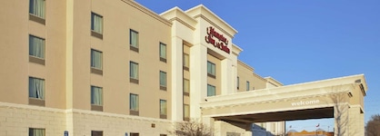 Hampton Inn & Suites Wichita-Northeast