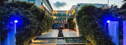 Kc Beach Club & Pool Villas