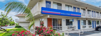 Motel 6 Bakersfield Airport