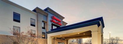 Hampton Inn & Suites St. Louis-Edwardsville