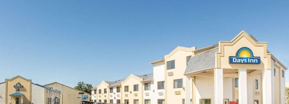 Days Inn By Wyndham Effingham