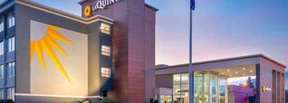 La Quinta Inn & Suites By Wyndham Clifton Rutherford