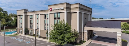 Best Western Plus Belle Meade Inn & Suites