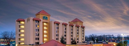 La Quinta Inn & Suites By Wyndham Tacoma - Seattle