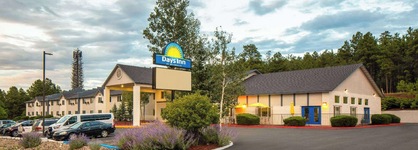 Days Inn By Wyndham Williams