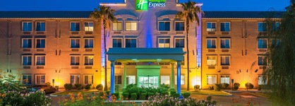 Holiday Inn Express Hotel & Suites Peoria North - Glendale By Ihg