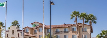 Holiday Inn Express Hotel & Suites Manteca By Ihg