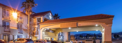 Best Western Plus John Jay Inn & Suites