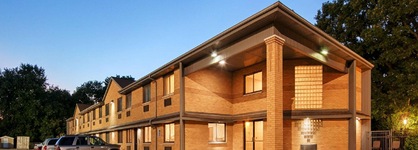 Best Western Riverside Inn