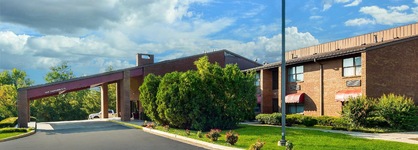Red Roof Inn & Suites Lexington - Hamburg