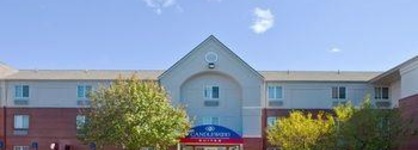 Sonesta Simply Suites Detroit Troy
