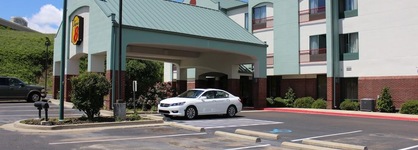 Super 8 Natchez