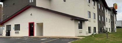 Super 8 By Wyndham Springfield North I-44