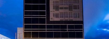 One Sixteen Hotel