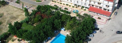 Summery Hotel