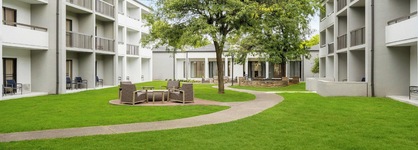 Courtyard By Marriott Detroit Metropolitan Airport Romulus