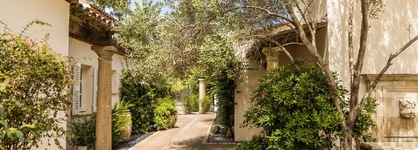 Hôtel La Tartane Saint -Tropez