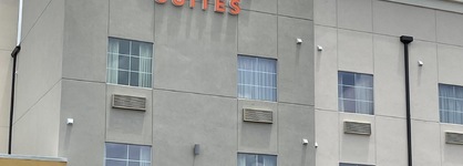 Comfort Suites
