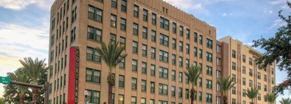 Courtyard By Marriott St. Petersburg Downtown
