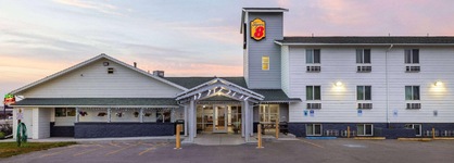 Super 8 By Wyndham Belgrade Bozeman Airport
