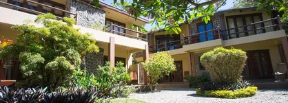 Reef Retreat Resort