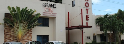 Grand City Hotel Cancun - Near Market 28