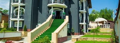 Shadow Boutique Hotel & Spa