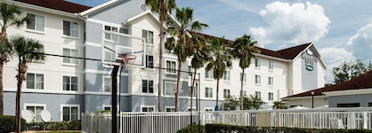 Homewood Suites By Hilton Gainesville