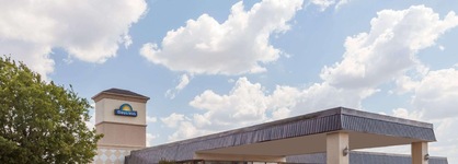 Days Inn By Wyndham Hillsboro Tx