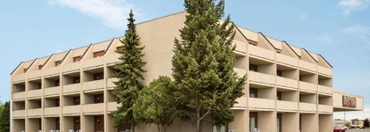 Travelodge Hotel By Wyndham Kingston Lasalle