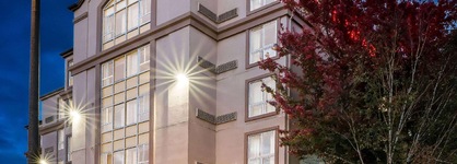 Ramada By Wyndham Seatac Airport