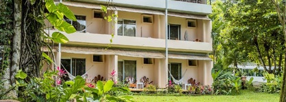 Karahe Beach Hotel
