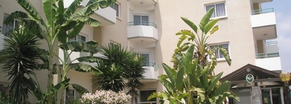 Debbiexenia Hotel Apartments