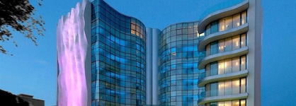 I-Suite Hotel