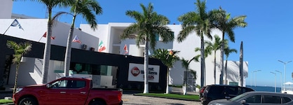 Best Western Plus Luna Del Mar