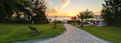 Aegean Melathron Thalasso Spa Hotel