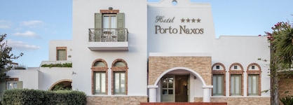 Porto Naxos Hotel