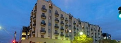 Frome Apartments