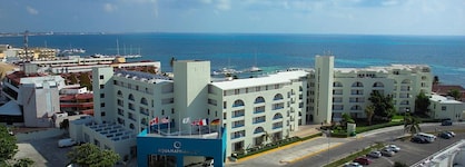 Aquamarina Beach  Hotel Cancun