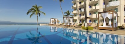 Crown Paradise Golden All Inclusive - Adults Only